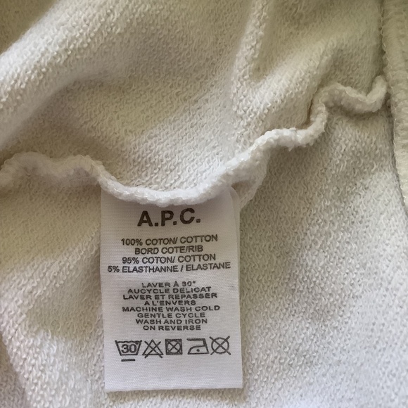 APC The All Over leopard print sweatshirt. 🤍 - Picture 3 of 3